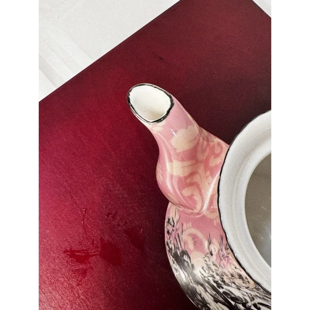 3 Piece Tea Pot With Cup pink Black and white Tea pot with lid In Excellent Cond